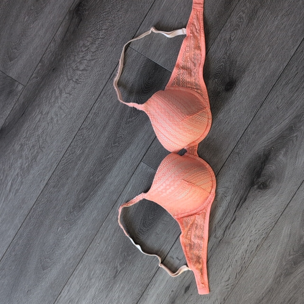 Victoria's Secret, Lined Demi Bra, Size 38C